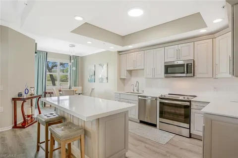 $450,000 | 3485 Laurelgreens Lane South, Unit 102, Naples, FL 34119