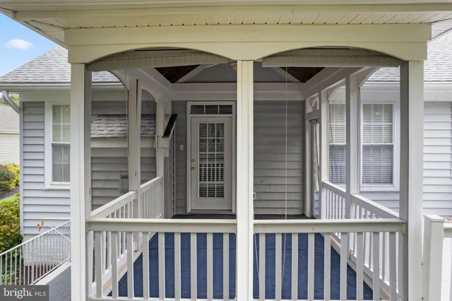 $725,000 | 13879 Crabtree Way, Gainesville, VA 20155