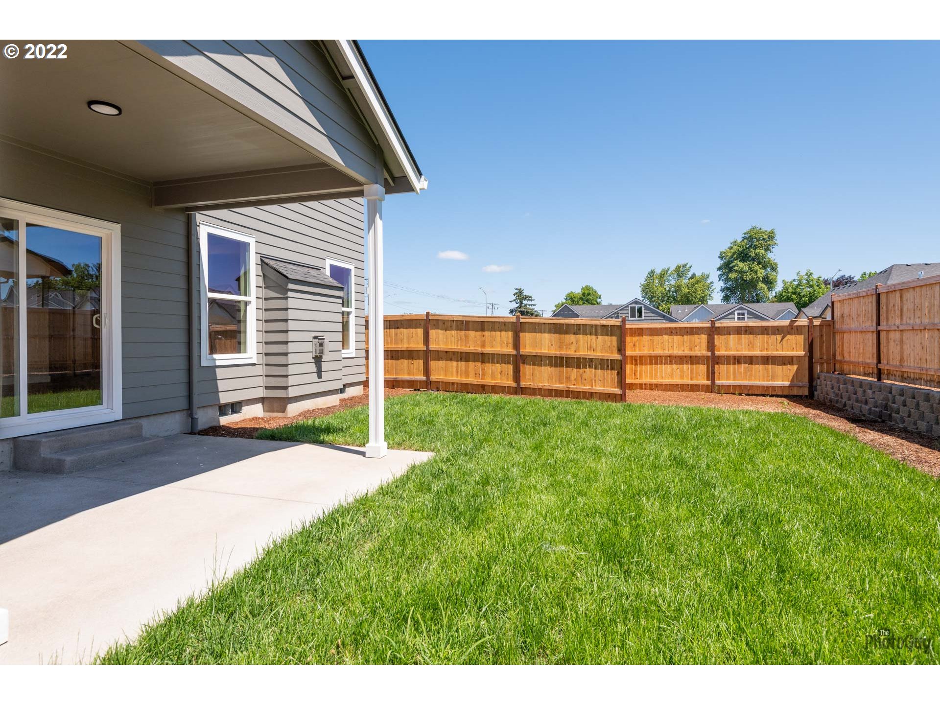 5319 High Banks Road Springfield, OR 97478 - Photo 31 of 32 a view of outdoor space and yard