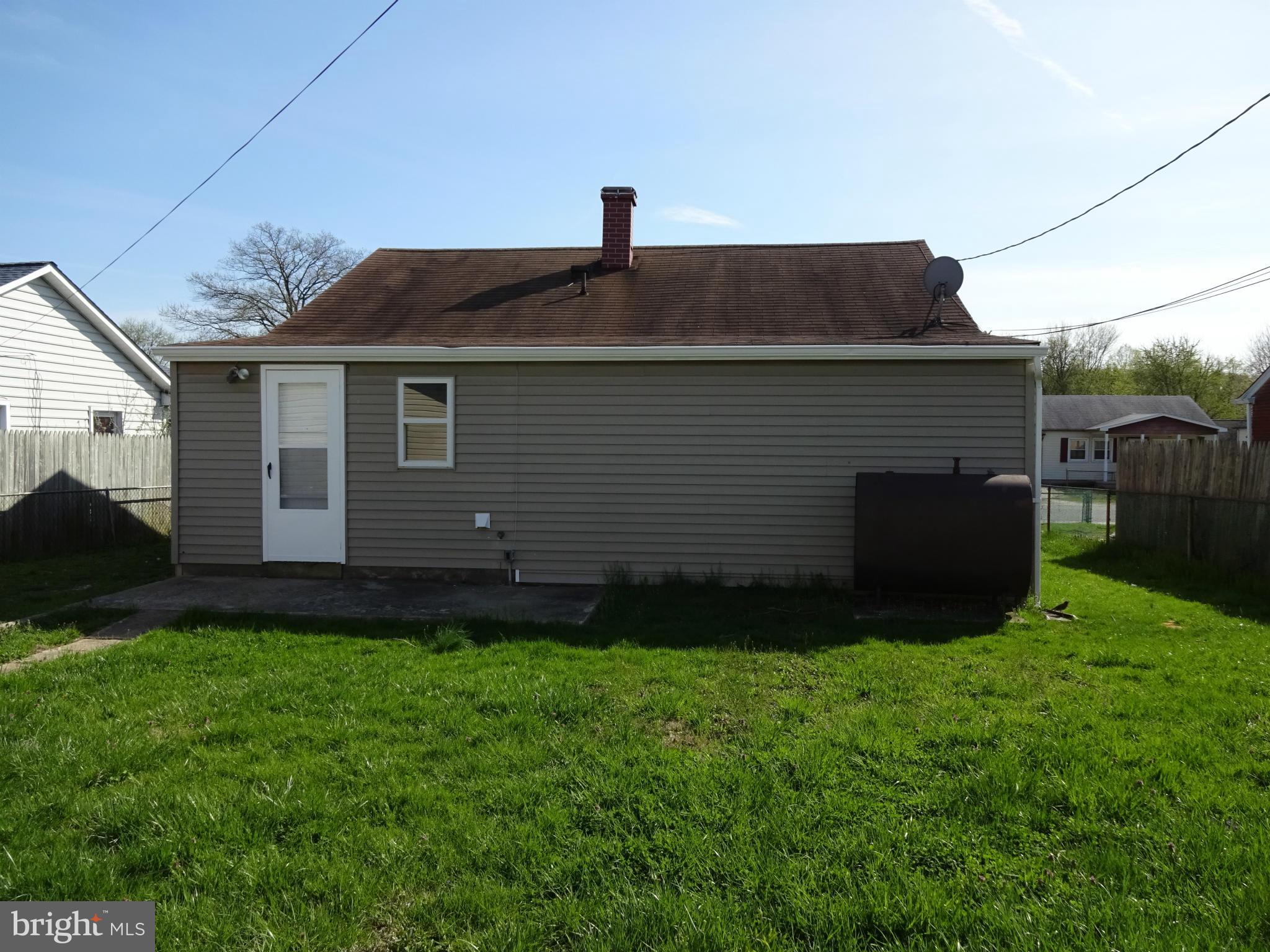 6 Chandelle Road Baltimore, MD 21220 - Photo 3 of 13 Fenced Yard