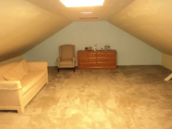 $2,950 | 2219 Nantucket Drive, Houston, TX 77057