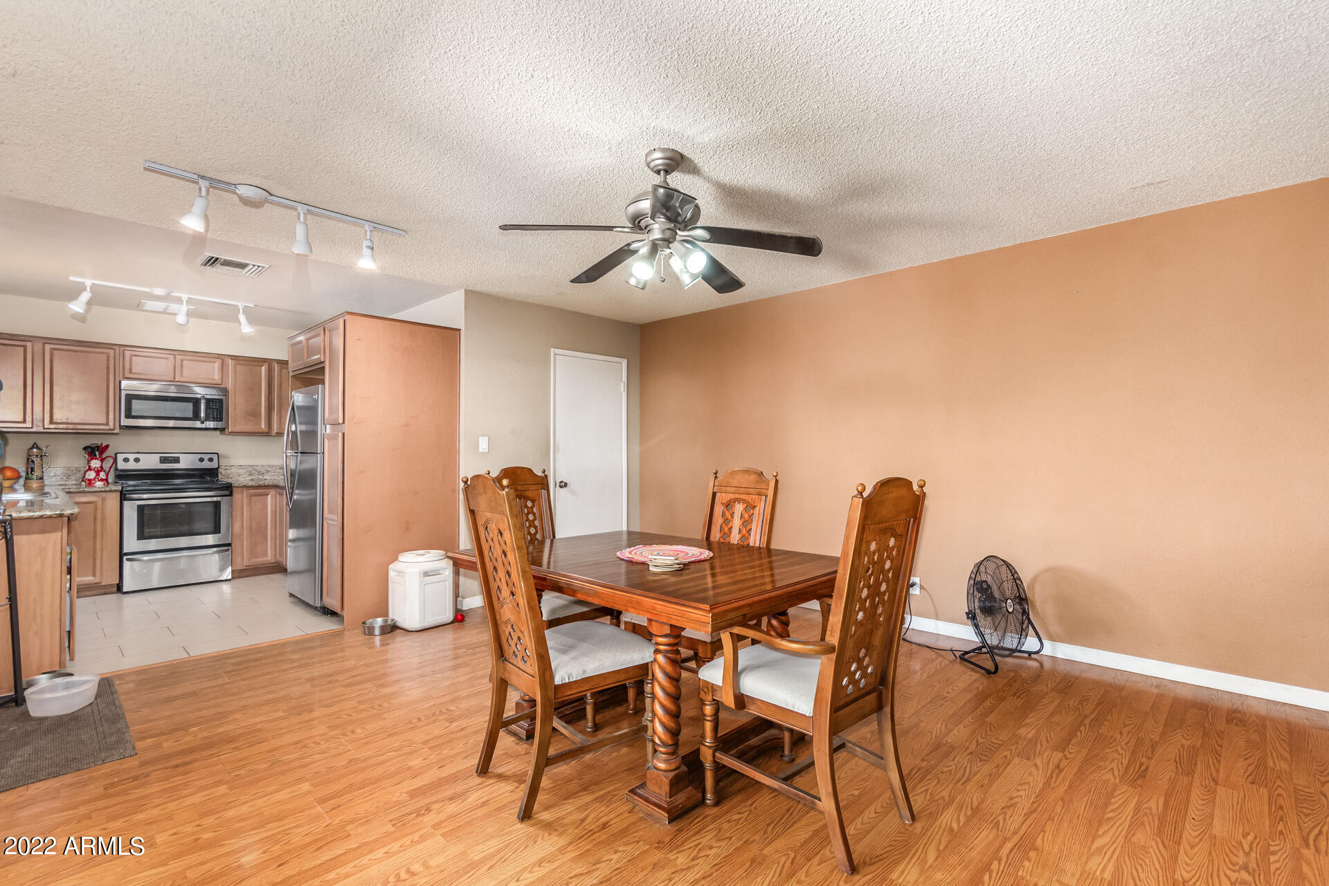 2501 West Bloomfield Road Phoenix, AZ 85029 - Photo 14 of 30 0012-11 - Bloomfield 2501