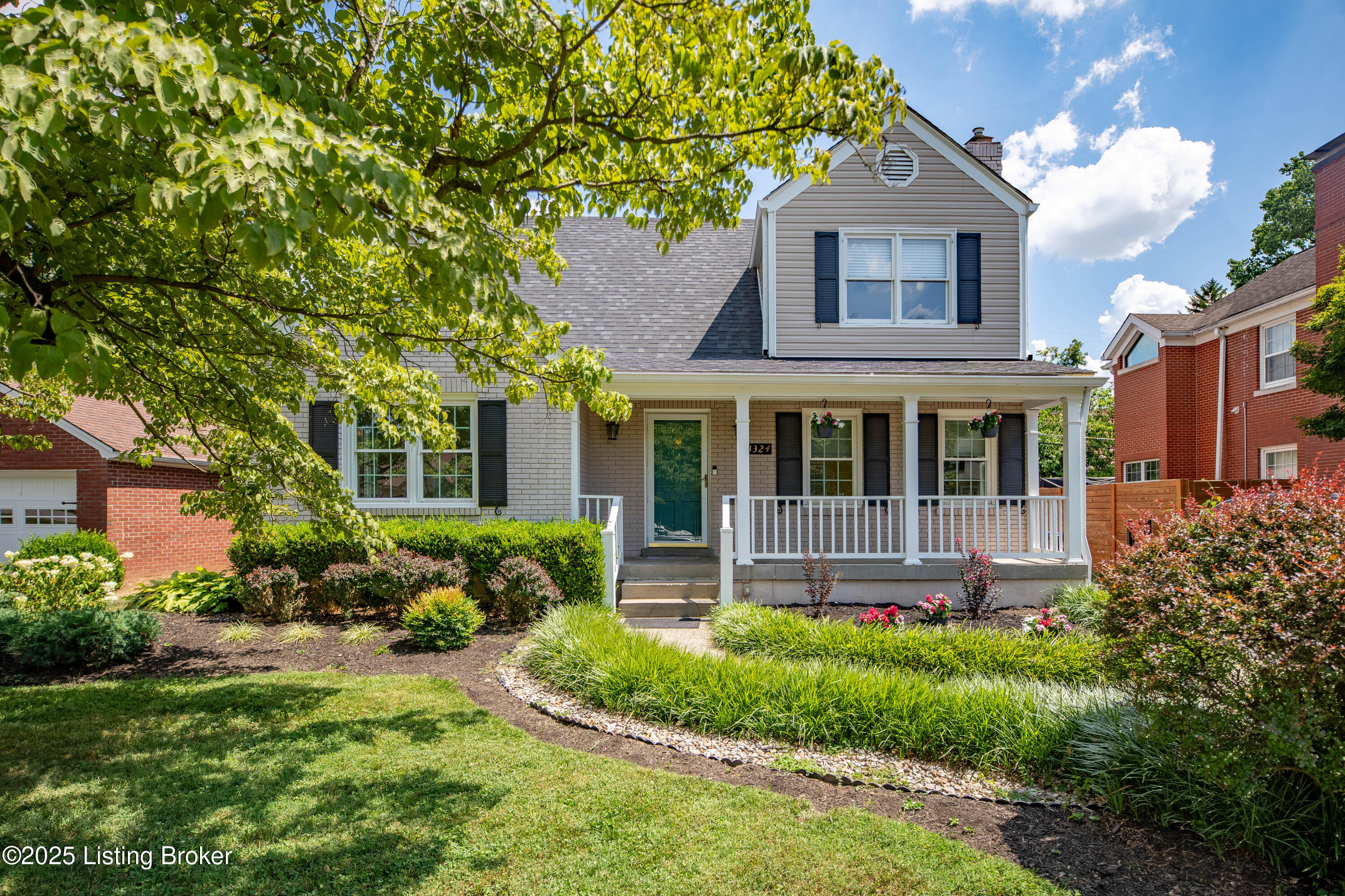 3324 Trinity Road Louisville, KY 40206 - Photo 3 of 56 Inviting front porch