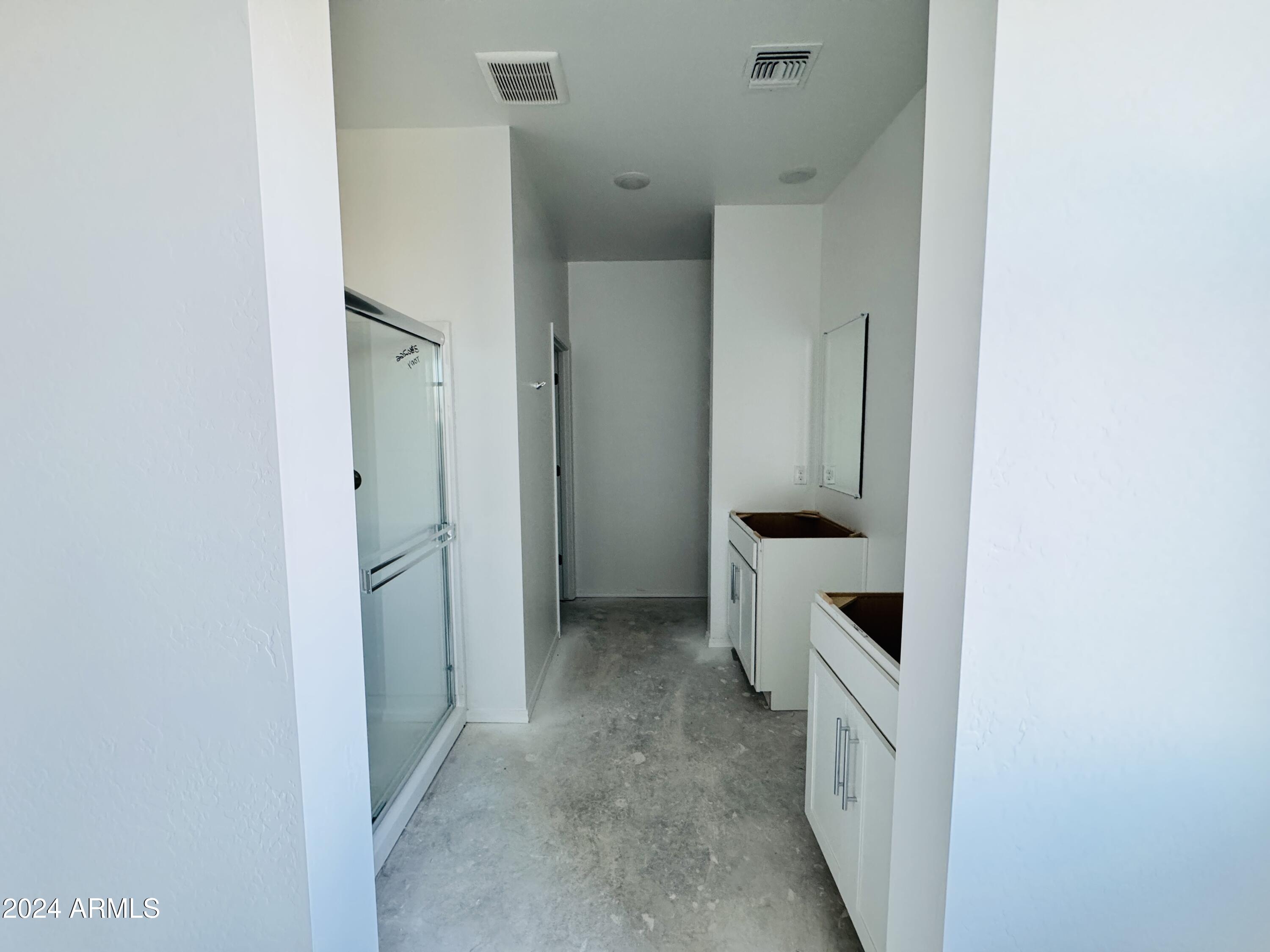 47282 West Cansados Road Maricopa, AZ 85139 - Photo 17 of 24 16 Primary Bath