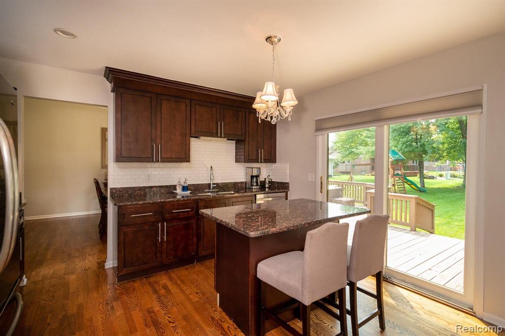 567 Lockport Road Rochester Hills, MI 48307 - Photo 9 of 29