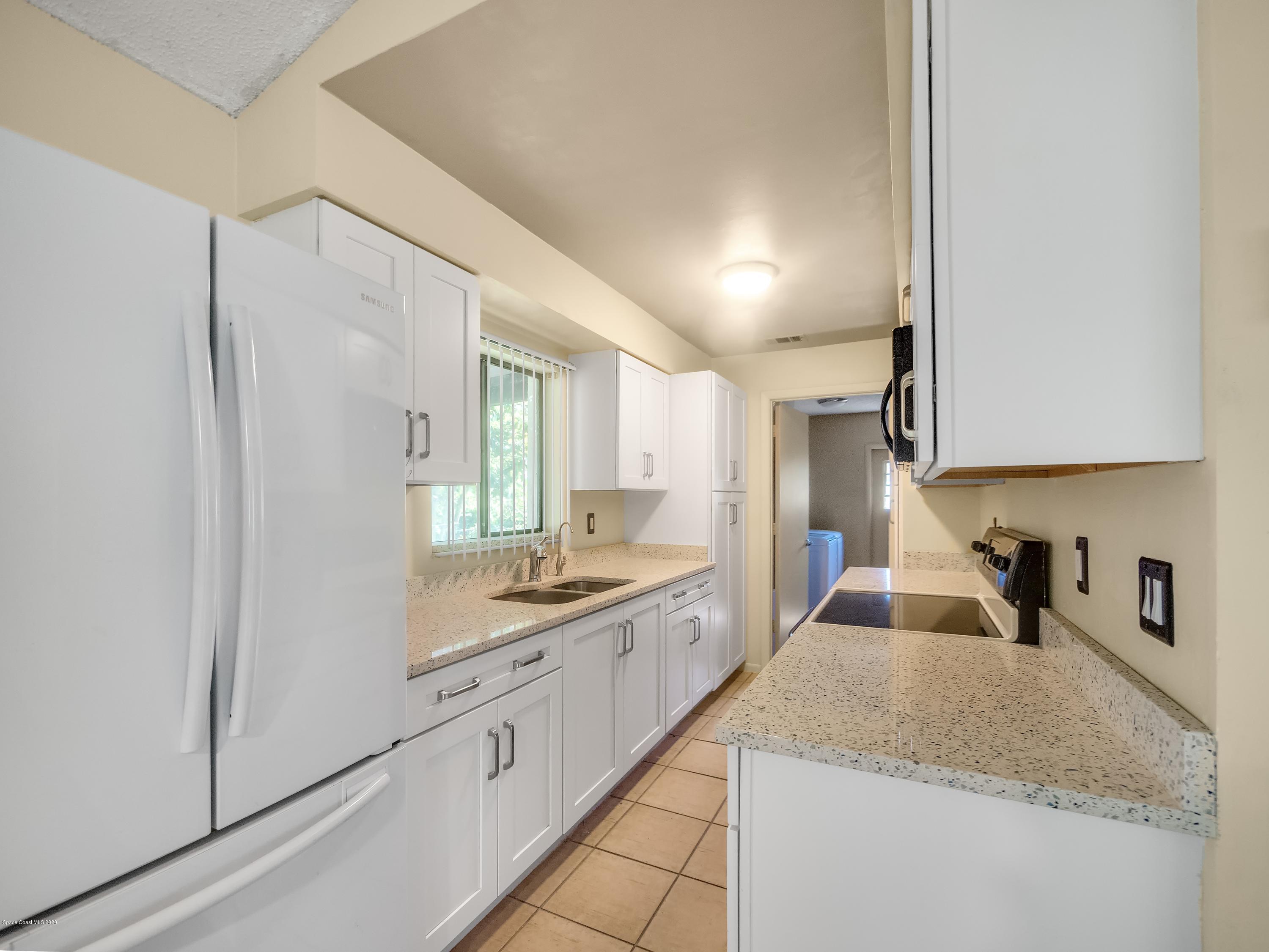 442 Wayland Road Southwest Palm Bay, FL 32908 - Photo 5 of 12 442-wayland-003