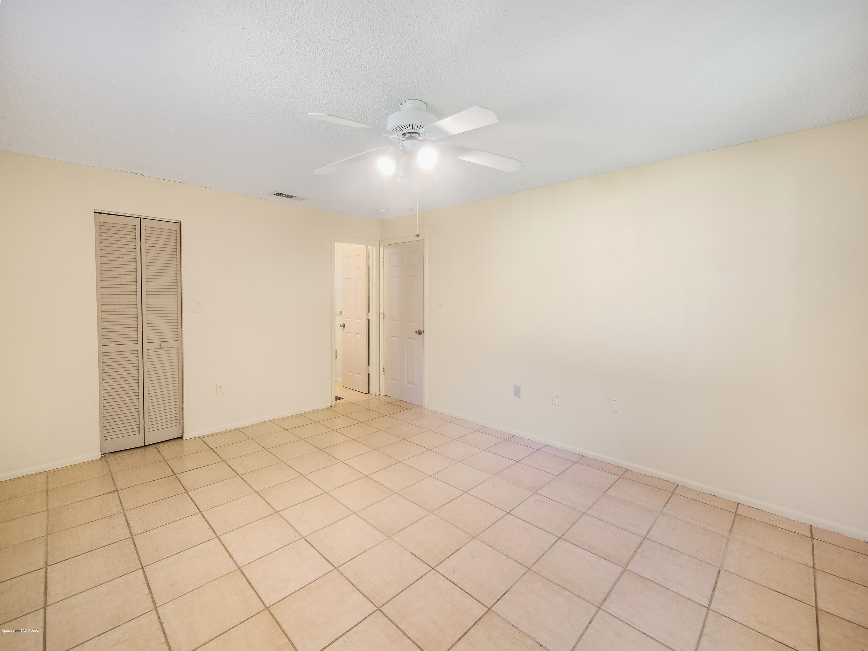 442 Wayland Road Southwest Palm Bay, FL 32908 - Photo 7 of 12 442-wayland-016
