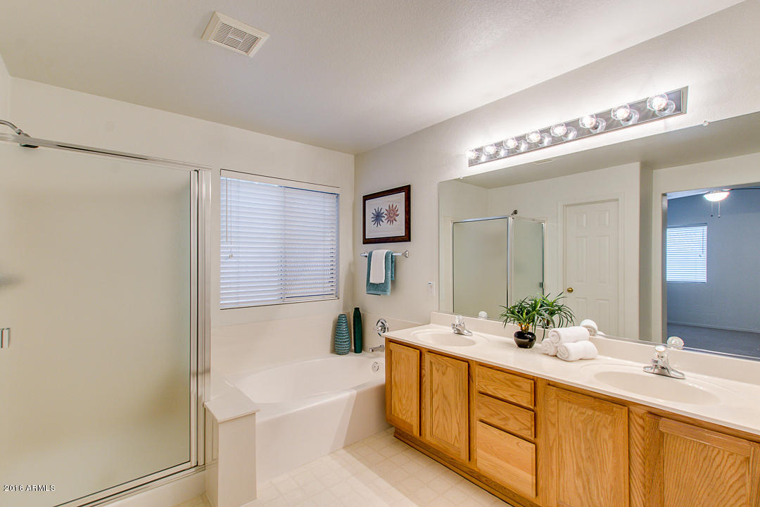 4011 West Charter Oak Road Phoenix, AZ 85029 - Photo 14 of 23 26-Charter Oak