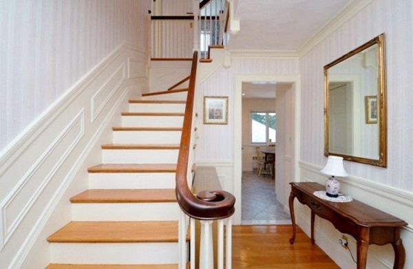 16 Bay State Road Belmont, MA 02478 - Photo 6 of 26 Gallery Image 6