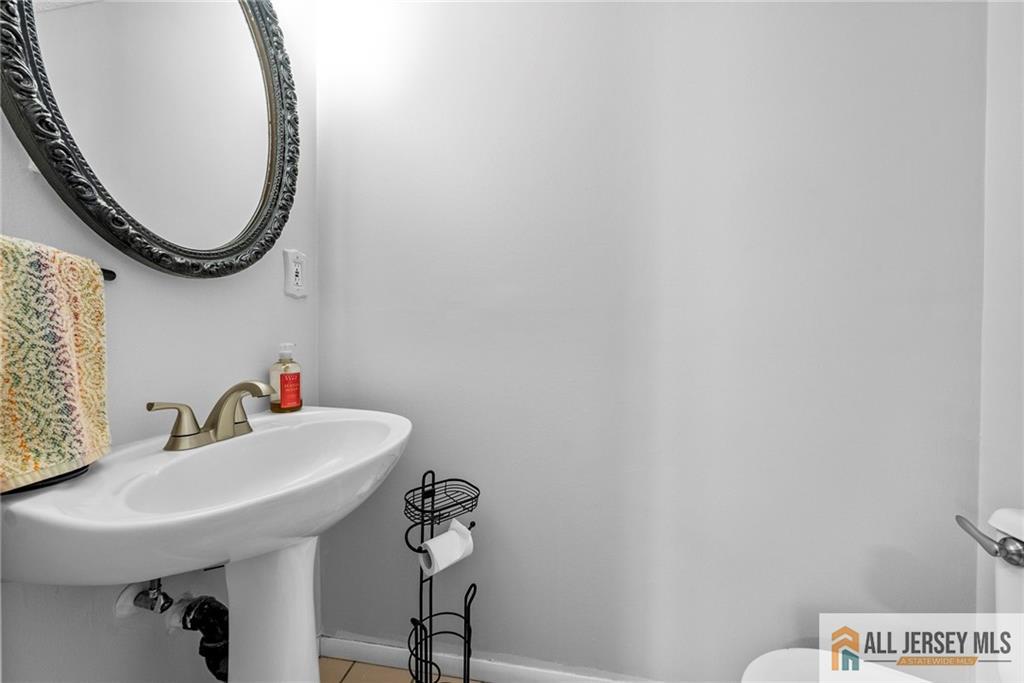 675 Bound Brook Road, Unit C007 Dunellen, NJ 08812 - Photo 17 of 42