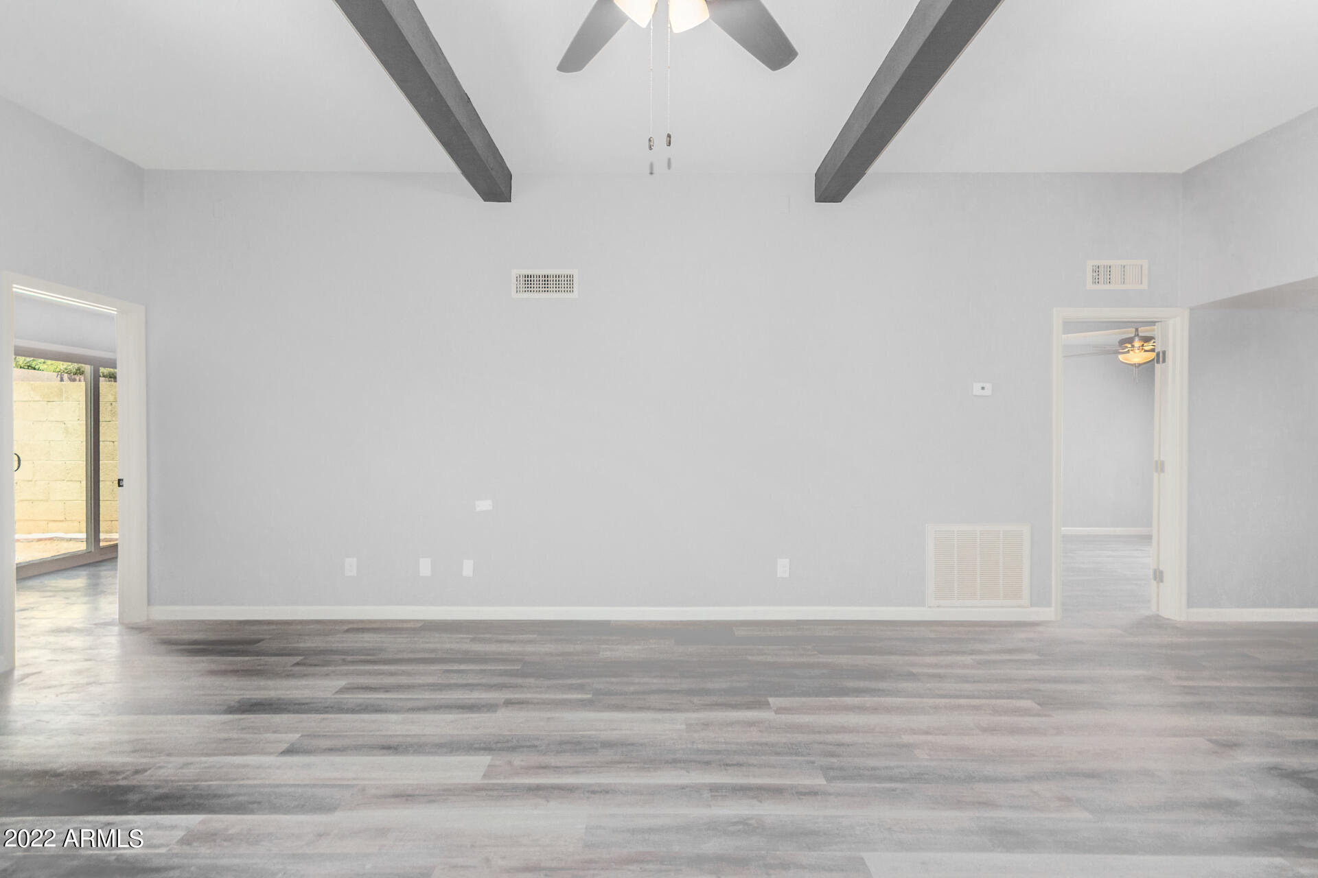 24 West Griswold Road Phoenix, AZ 85021 - Photo 8 of 11 0010-09-Griswold
