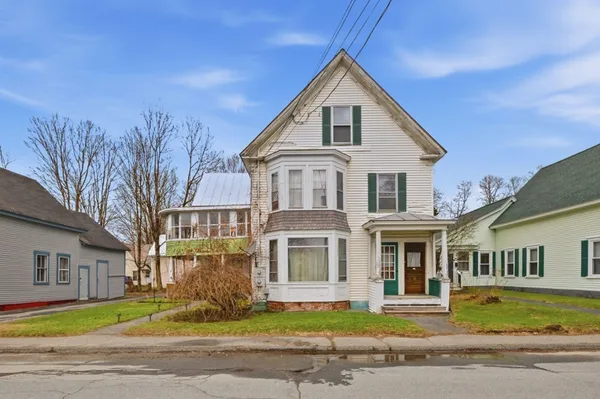 $235,000 | 39 Highland Street, Haverhill, NH 03785