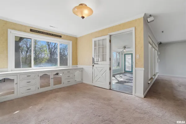 $185,000 | 4042 North Brookmont Road, Peoria, IL 61614