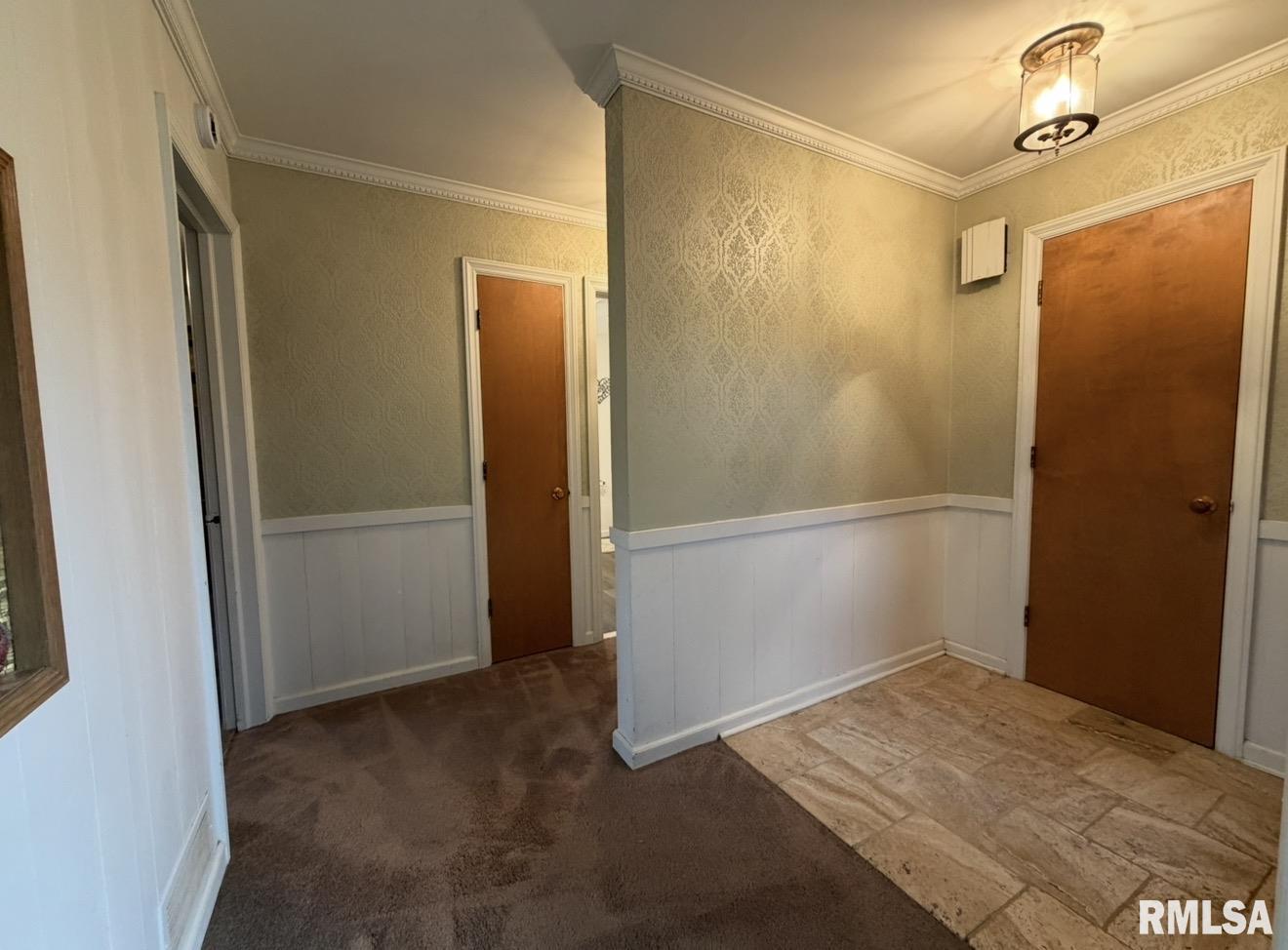 4042 North Brookmont Road Peoria, IL 61614 - Photo 5 of 21