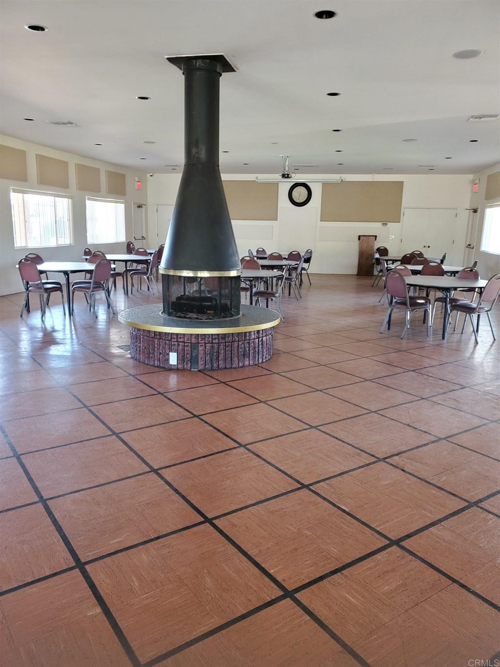 11949 Riverside Drive, Unit 181 Lakeside, CA 92040 - Photo 8 of 11 Gallery Image 8
