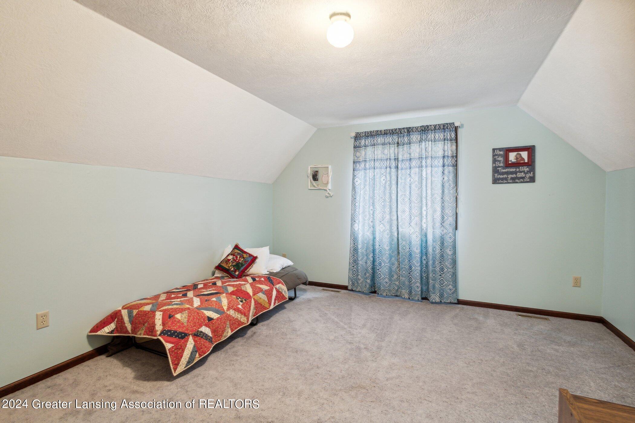 6291 Ridge Street Haslett, MI 48840 - Photo 18 of 31 Bedroom 2