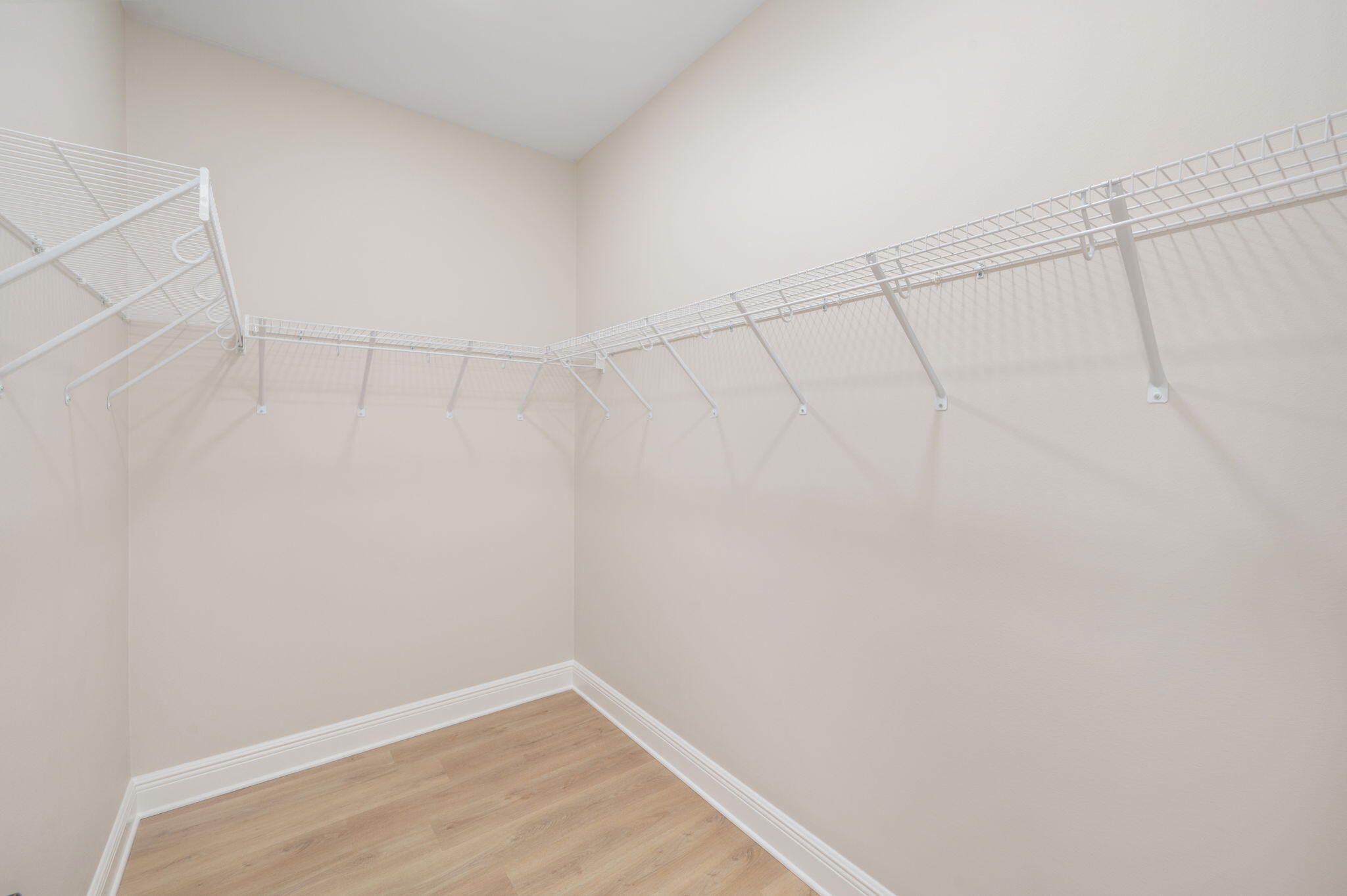 703 A Brock Avenue Crestview, FL 32539 - Photo 23 of 37 23-web-or-mls-703-brock-ave