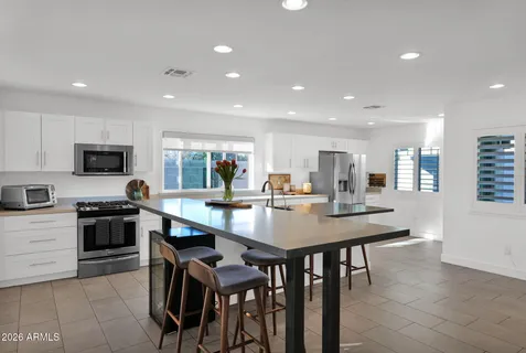 $875,000 | 6702 North 13th Street, Phoenix, AZ 85014