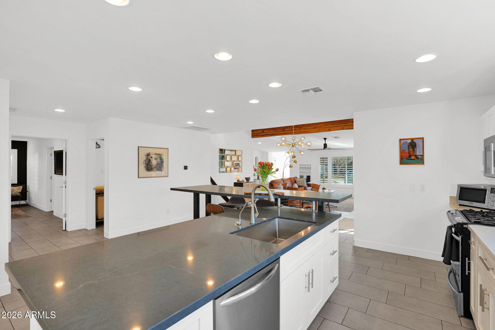 6702 North 13th Street Phoenix, AZ 85014 - Photo 24 of 53 28-web-or-mls-P1546984