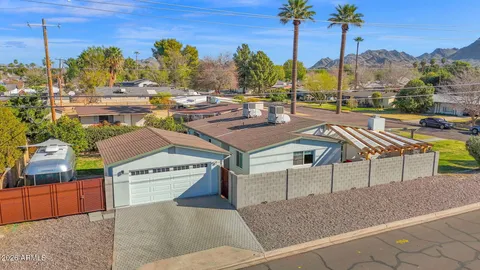 $875,000 | 6702 North 13th Street, Phoenix, AZ 85014