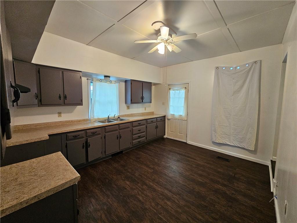 446 Ridge Avenue Verona, PA 15147 - Photo 4 of 14