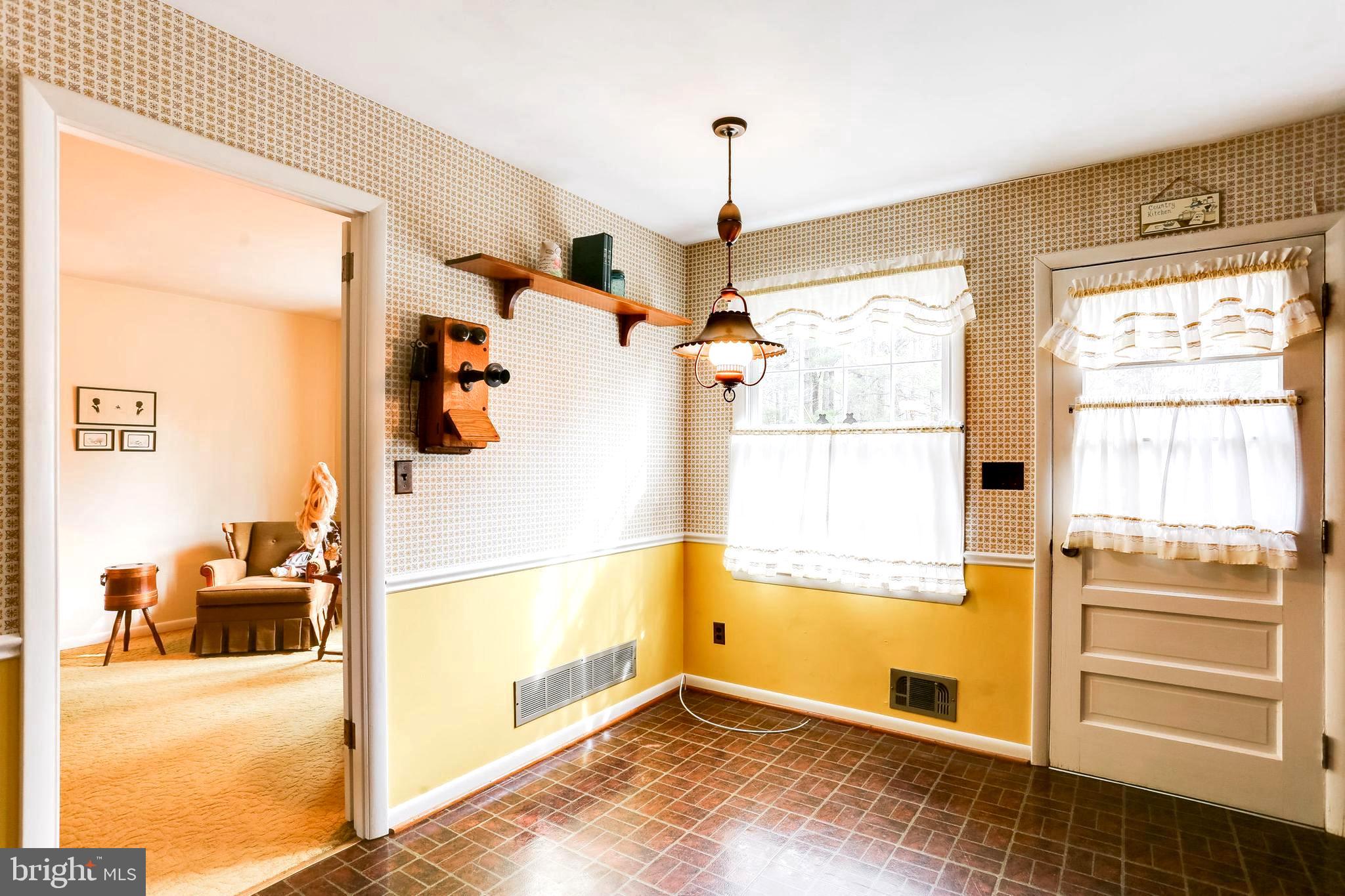 3703 Lanamer Road Randallstown, MD 21133 - Photo 14 of 37 Space for Kitchen Table