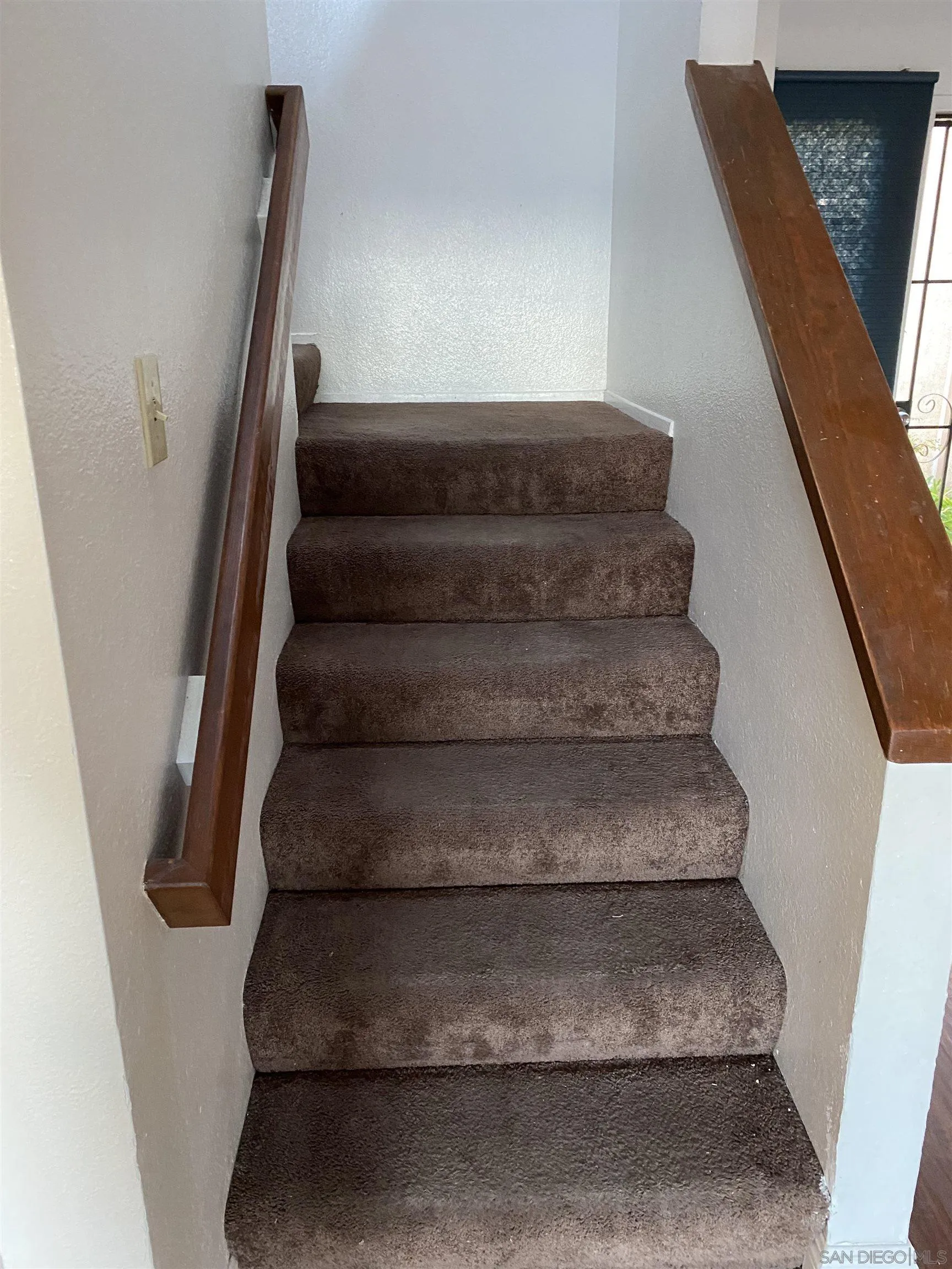 514 Jamacha Road, Unit 24J El Cajon, CA 92019 - Photo 16 of 32 a view of entryway