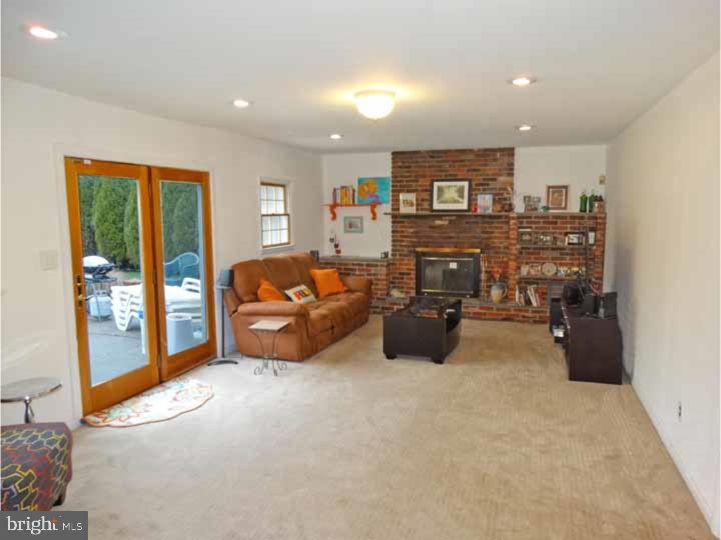 220 Centennial Road Warminster, PA 18974 - Photo 10 of 24 Family Room