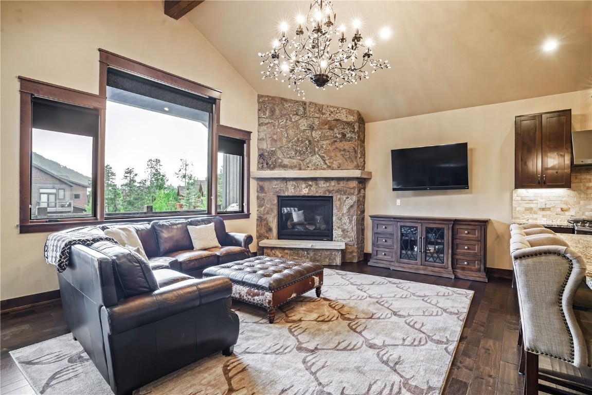 96 Erickson Loop, Unit 96 Keystone, CO 80435 - Photo 2 of 28 Light and Spacious Living area!