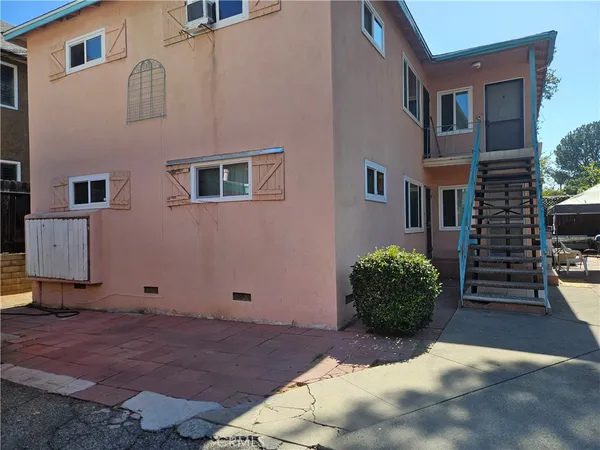 $1,850 | 285 North Holliston Avenue, Unit 1, Pasadena, CA 91106