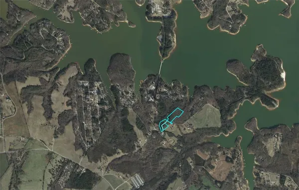 $183,200 | 1 Coneross Park Road, Townville, SC 29689