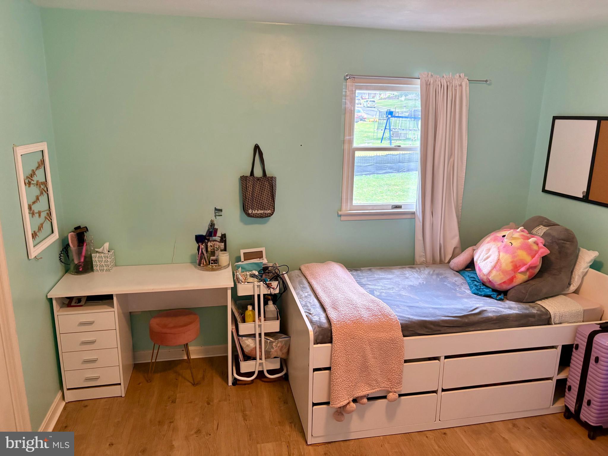 220 Boxwood Road Manchester, PA 17345 - Photo 15 of 33 Bedroom 2