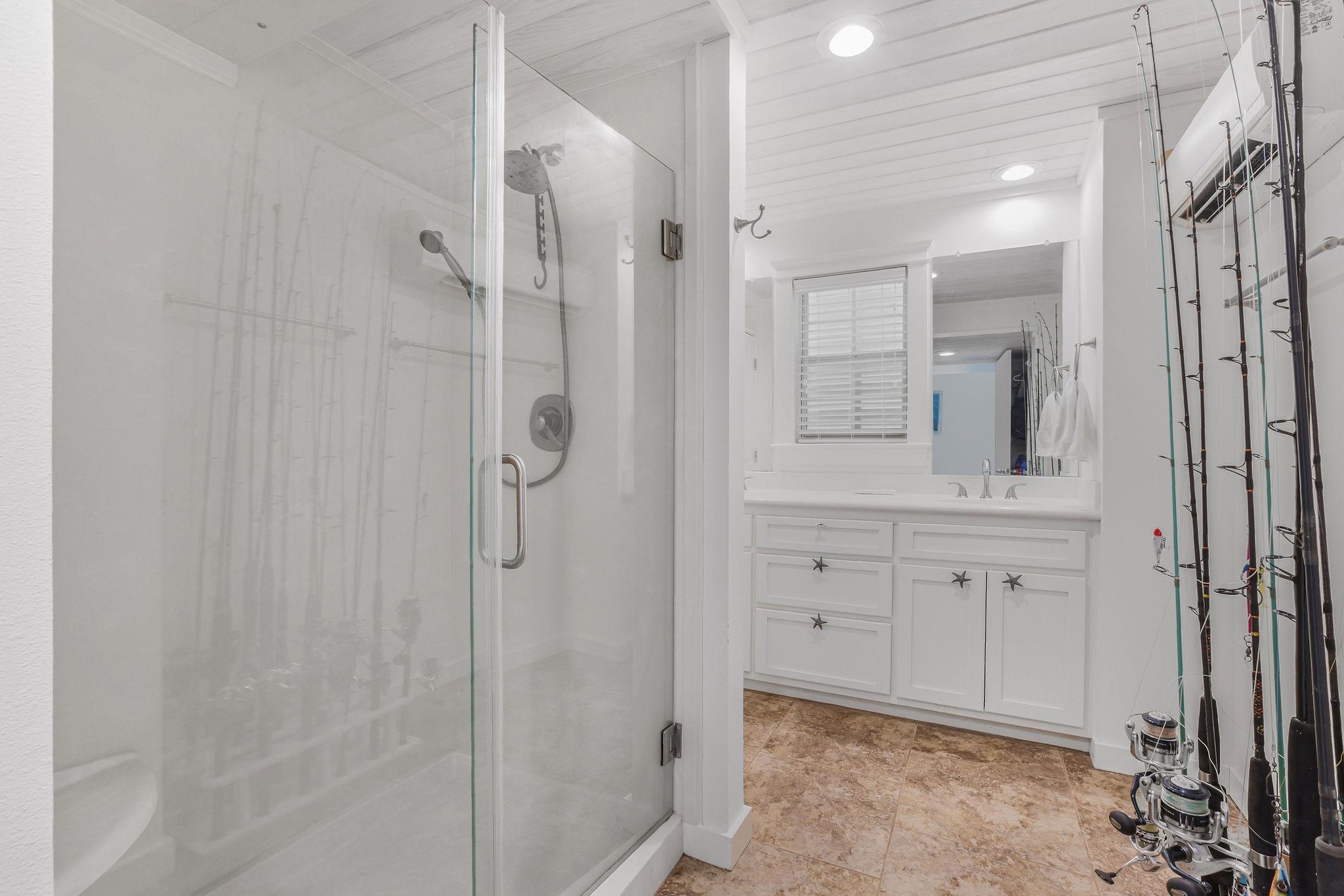 32130 River Road Orange Beach, AL 36561 - Photo 25 of 51 Bathroom