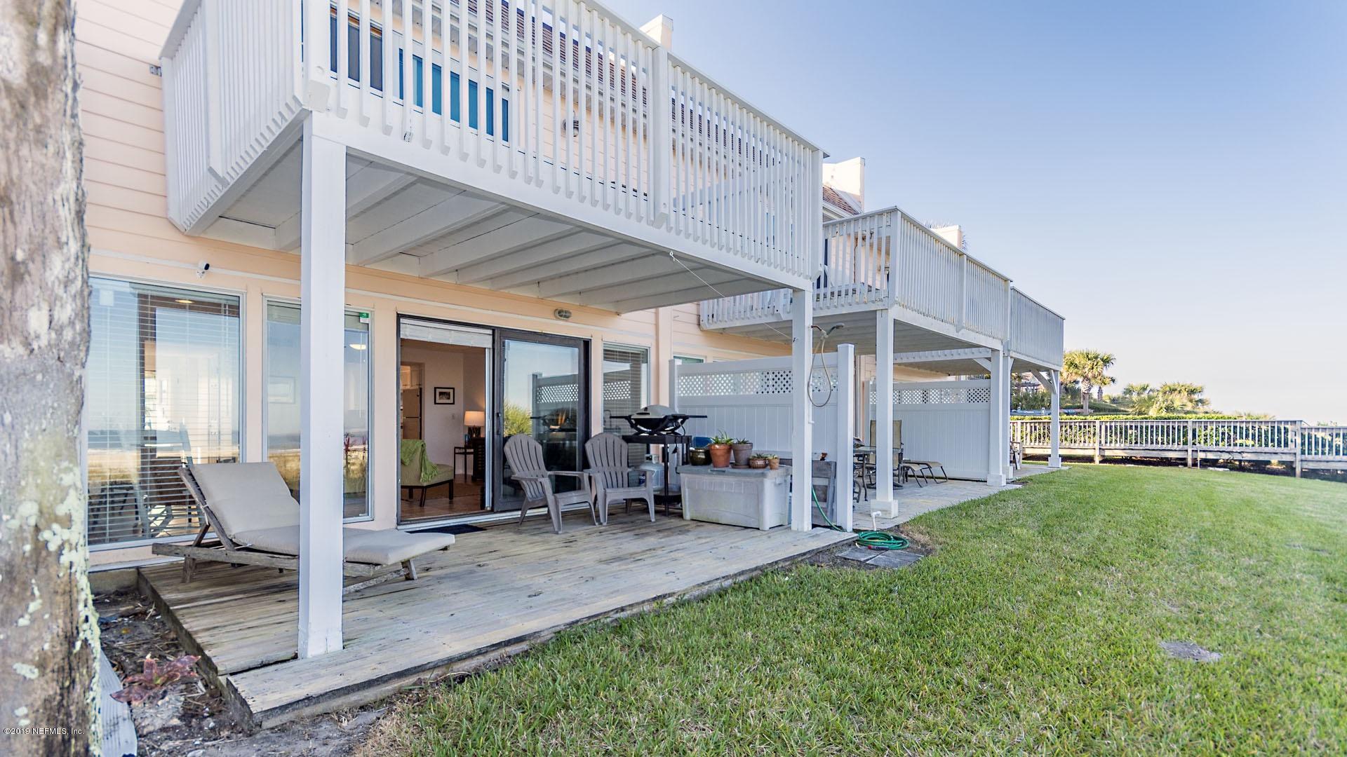 2233 Seminole Road, Unit 15 Atlantic Beach, FL 32233 - Photo 29 of 48 a view of a house with backyard