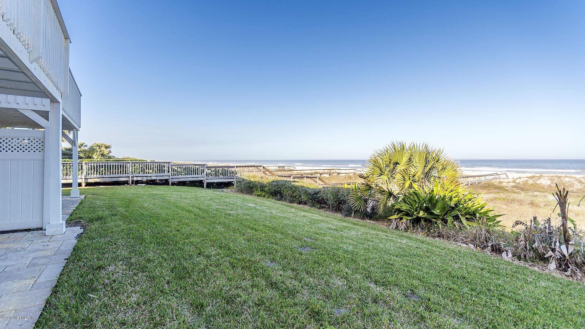 2233 Seminole Road, Unit 15 Atlantic Beach, FL 32233 - Photo 43 of 48 a view of a lush green space