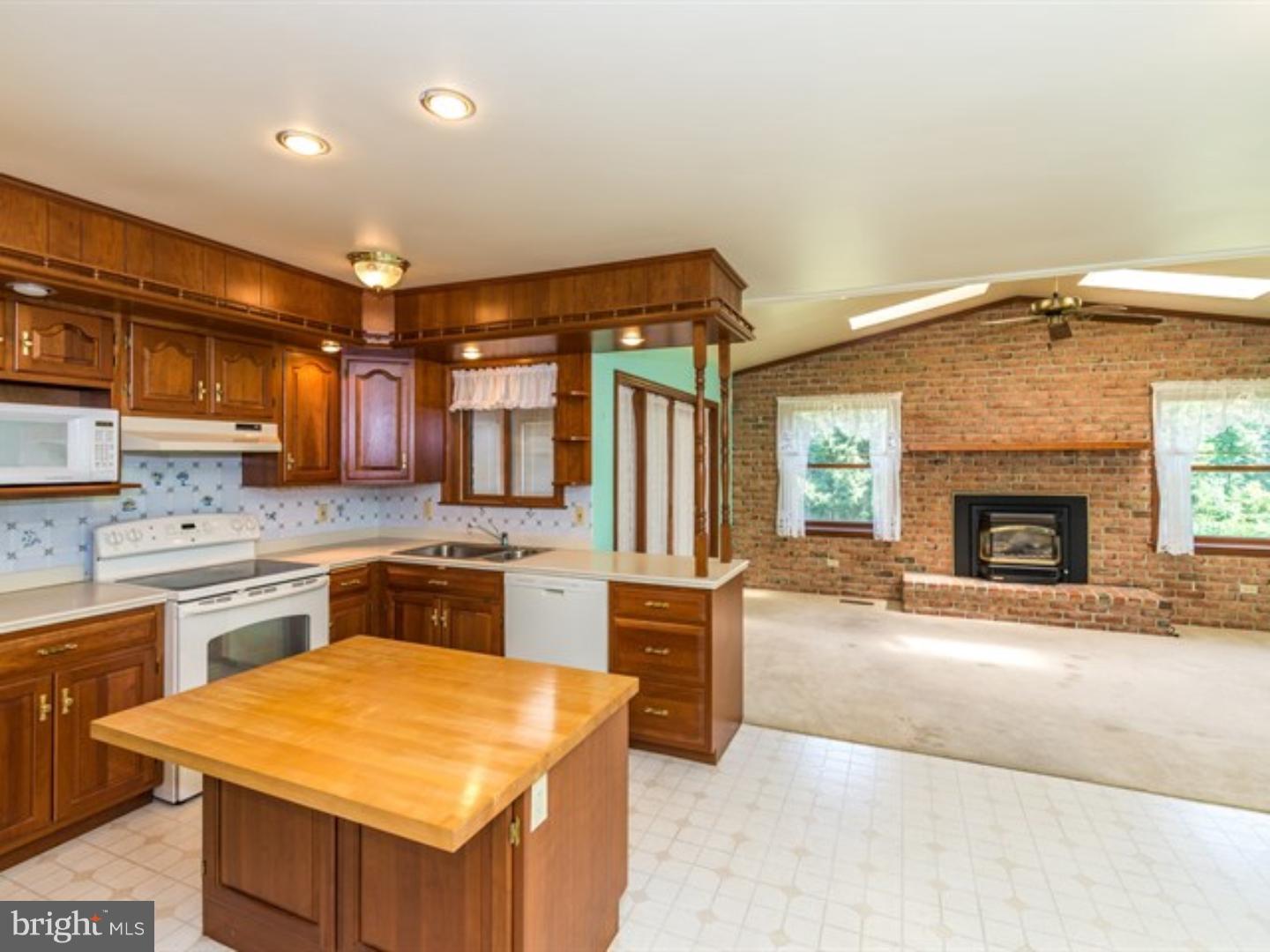 11 Deer Path Road Robesonia, PA 19551 - Photo 9 of 25 Gallery Image 9