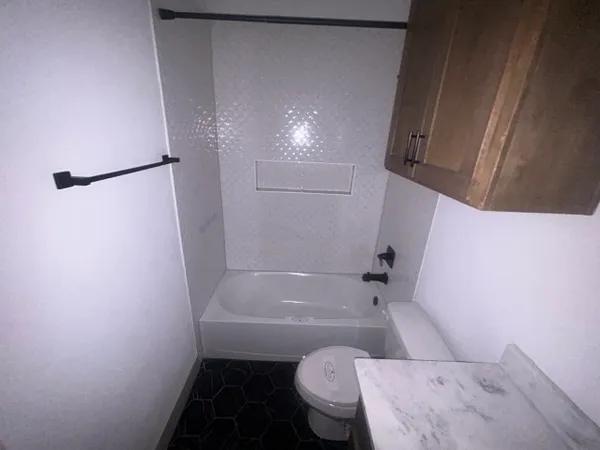 $409,900 | 2905 Captain Court, Bryan, TX 77808