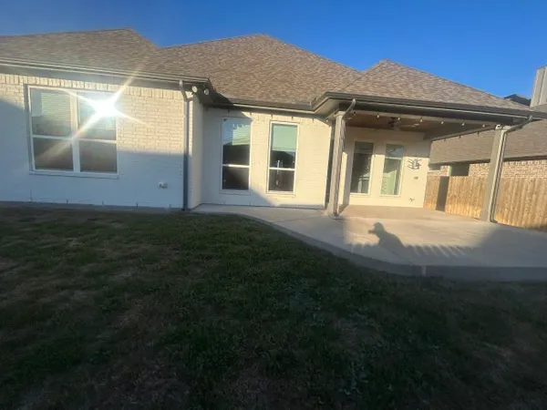 $409,900 | 2905 Captain Court, Bryan, TX 77808