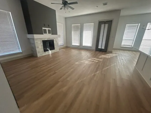 $409,900 | 2905 Captain Court, Bryan, TX 77808