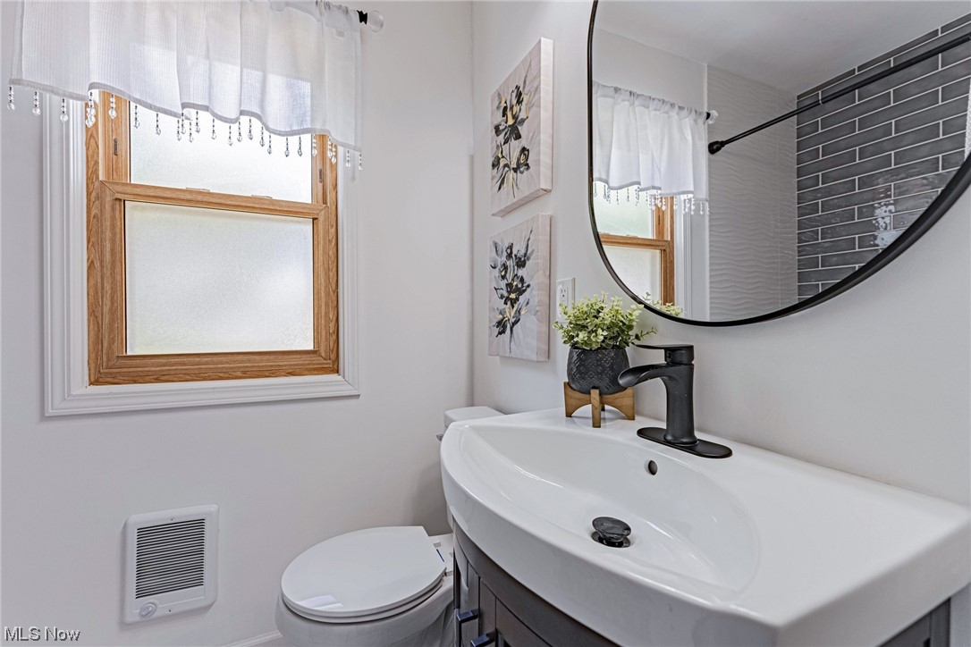 11815 Derby Road Garfield Heights, OH 44125 - Photo 17 of 31 Bathroom with vanity