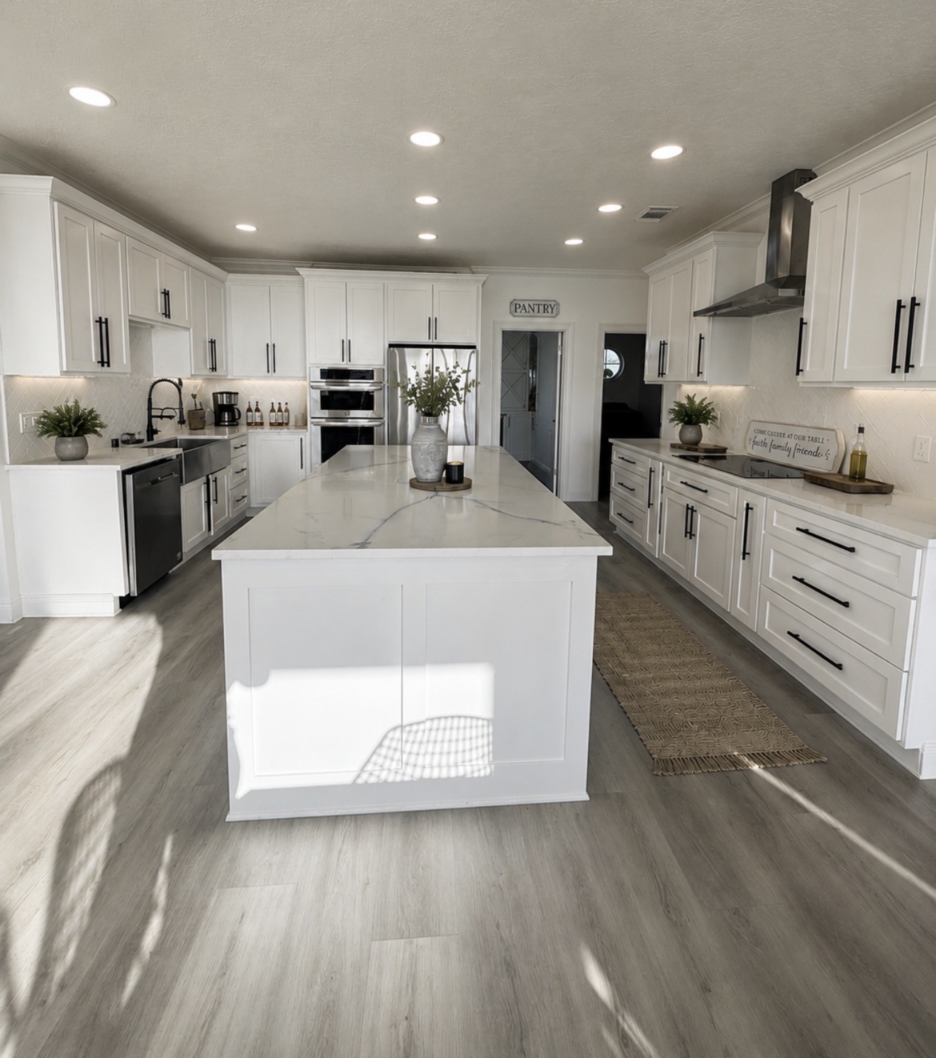 10770 Tri City Beach Road Baytown, TX 77523 - Photo 6 of 26 Kitchen