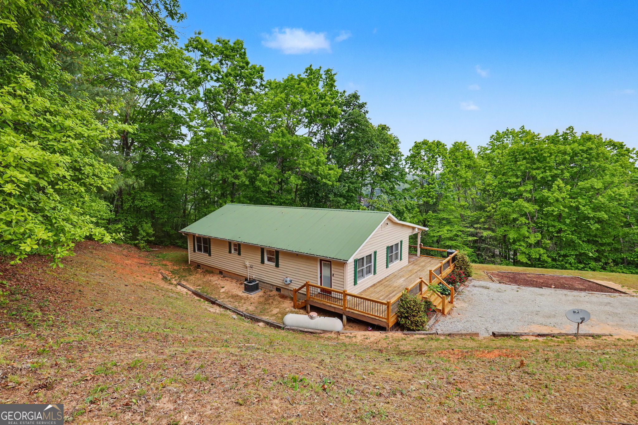 1661 East Boggs Mountain Road Tiger, GA 30576 - Photo 43 of 46
