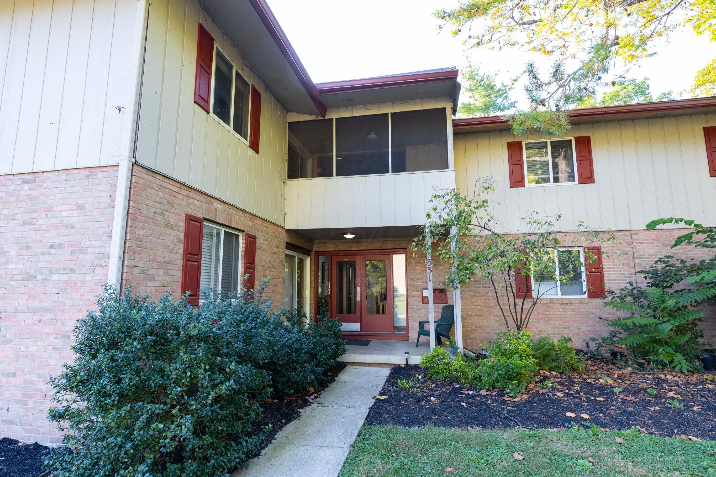 331 Fenway Road, Unit D Columbus, OH 43214 - Photo 2 of 19