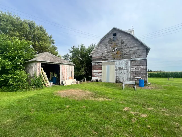 $225,000 | 1668 150th Avenue, Fairmont, MN 56031