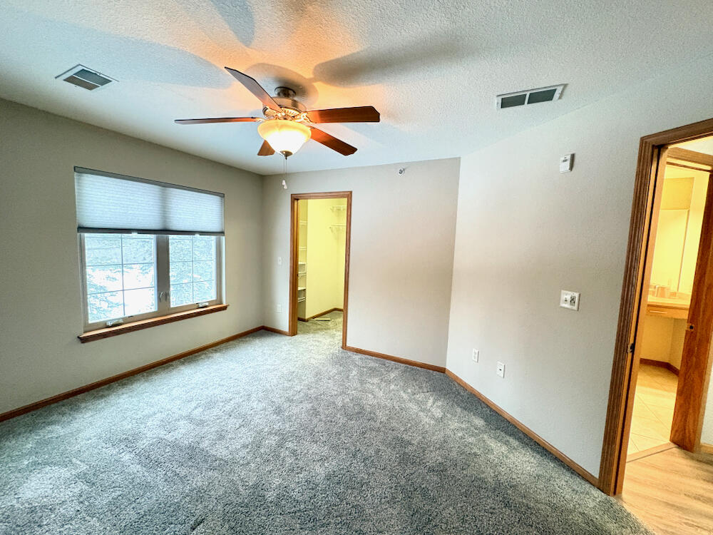 4864 South Forest Ridge Drive New Berlin, WI 53151 - Photo 17 of 20 New Berlin 3 BR Condo - 10