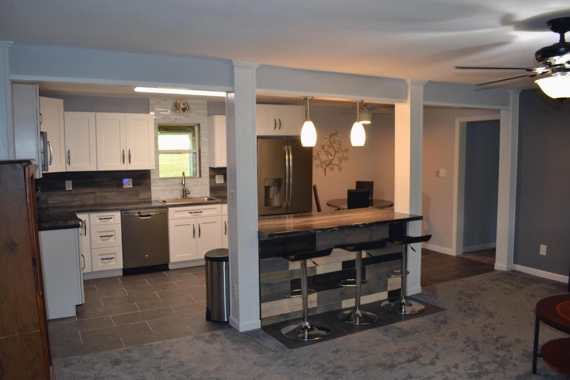 1481 Dutch Valley Road Clinton, TN 37716 - Photo 5 of 24 Gallery Image 5