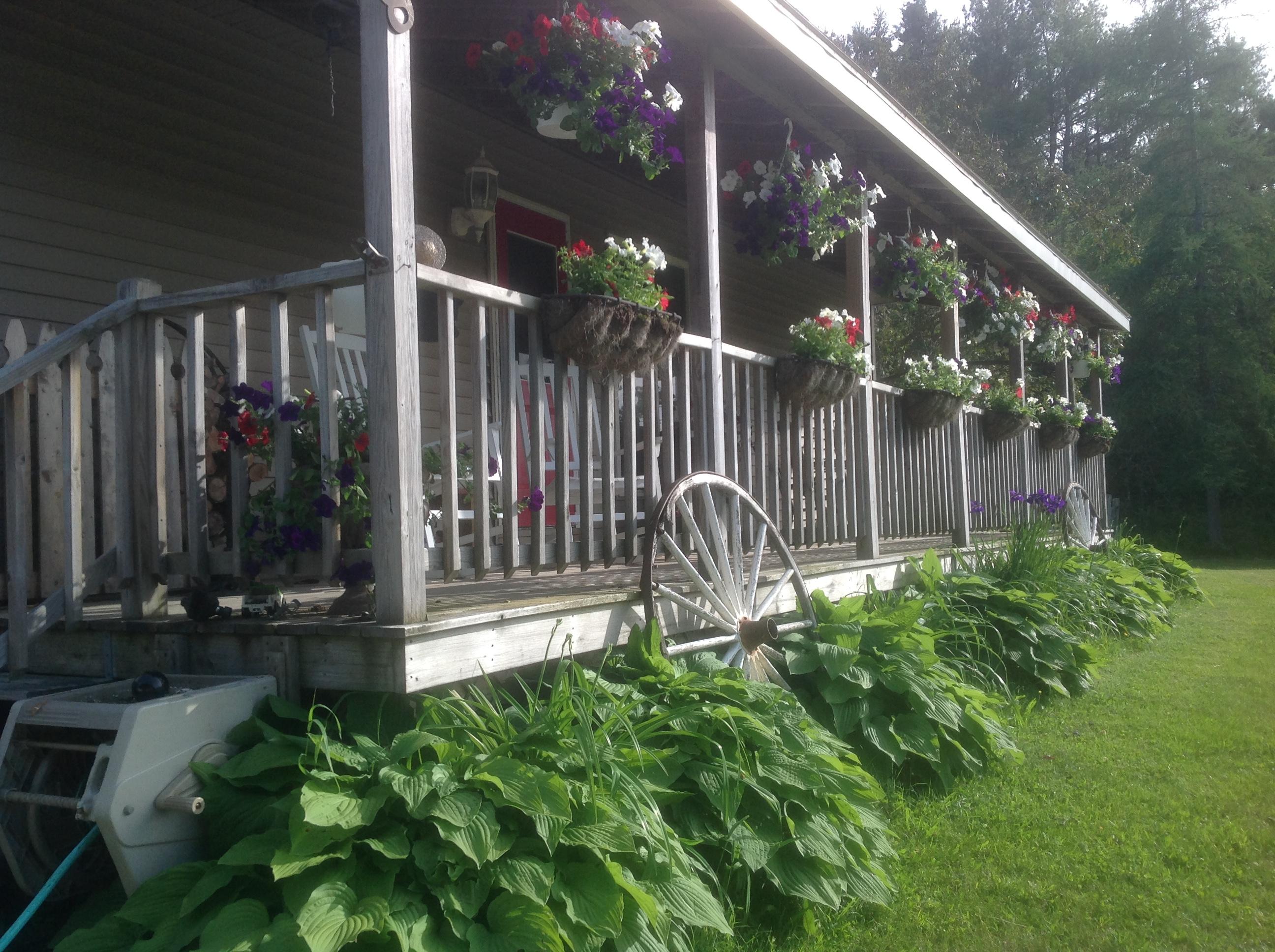 182 West Franklin Road Franklin, ME 04634 - Photo 2 of 40 Porch