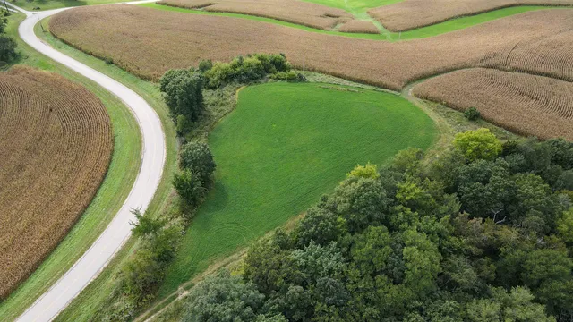 $172,900 | 3.4-ac Lot County Road M, Boscobel, WI 53805