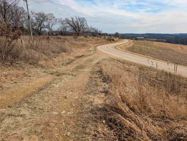 $172,900 | 3.4-ac Lot County Road M, Boscobel, WI 53805