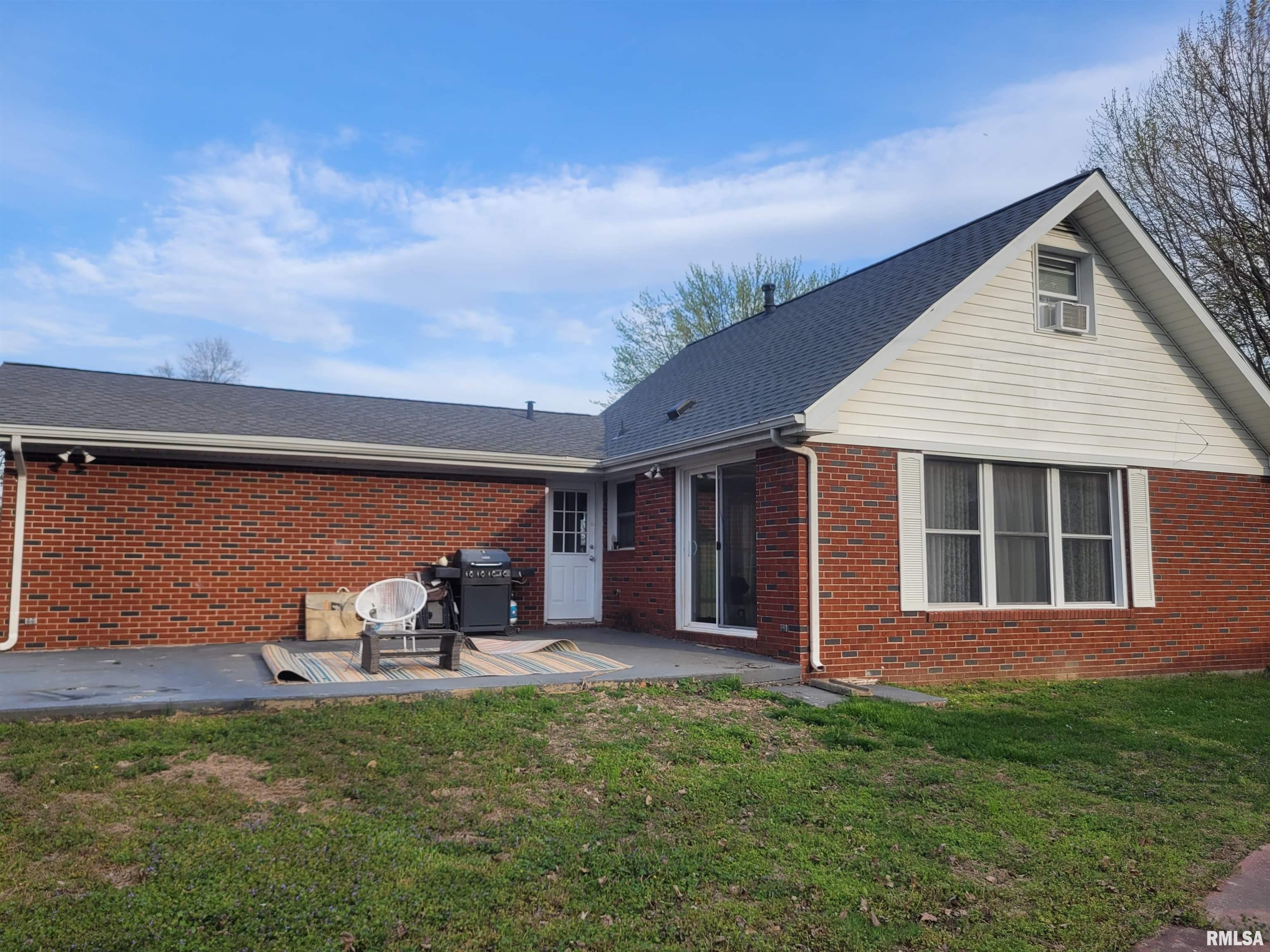 25 Sunset Drive Mount Vernon, IL 62864 - Photo 4 of 45